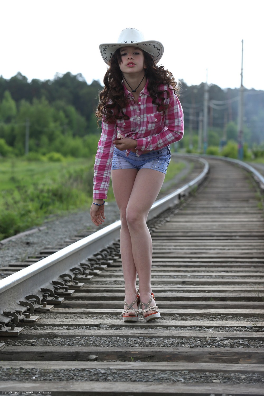 Sarah Silver Starlets Western Railway 1 Silverblog